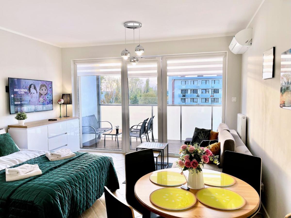 Baltic Comfort Spa Apartment With Free Pool, Saunas & Fitness - Kasprowicza 20 Kołobrzeg Exterior foto